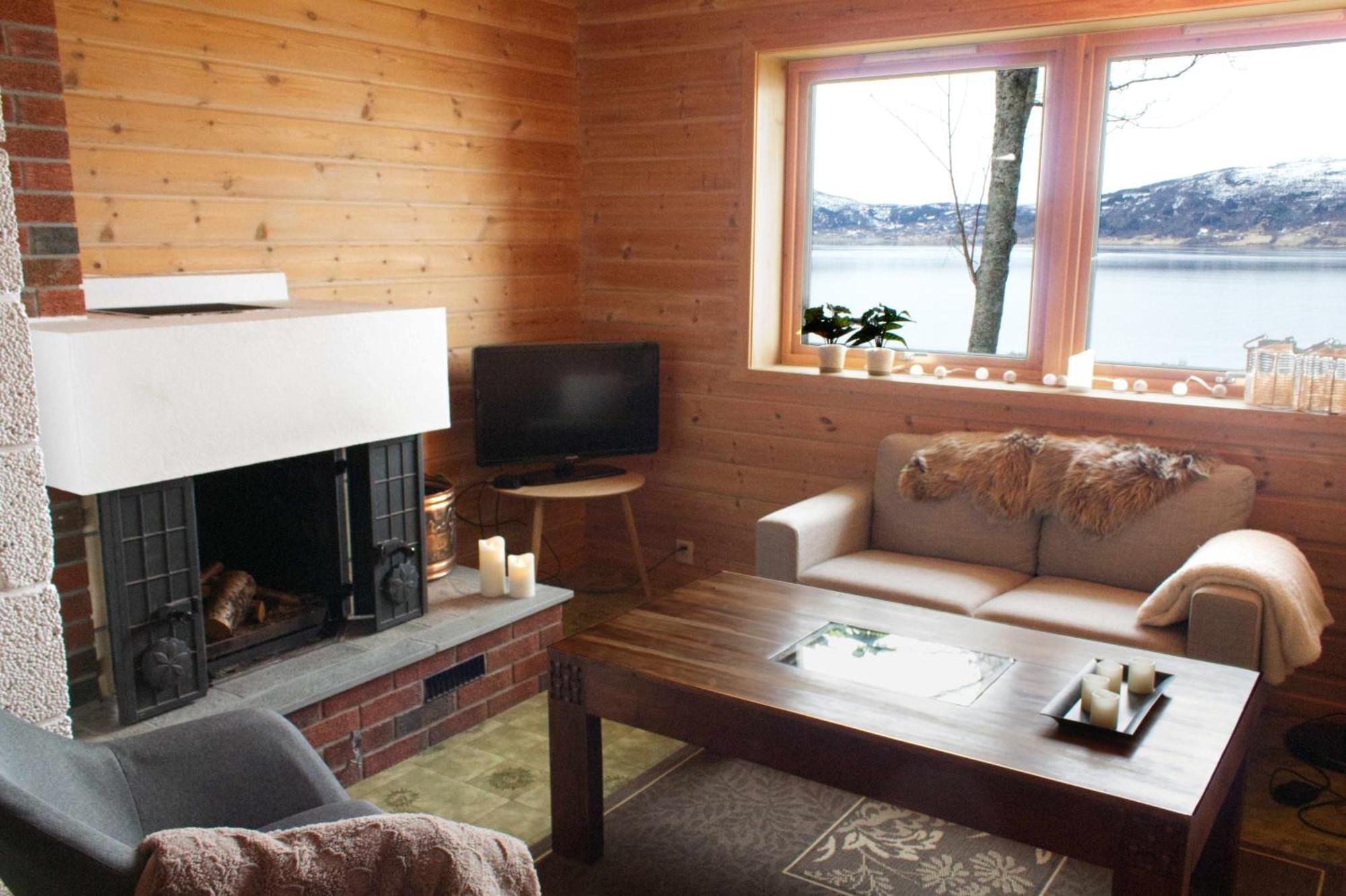 Bed And Breakfast Nordic Horn Brostadbotn Esterno foto